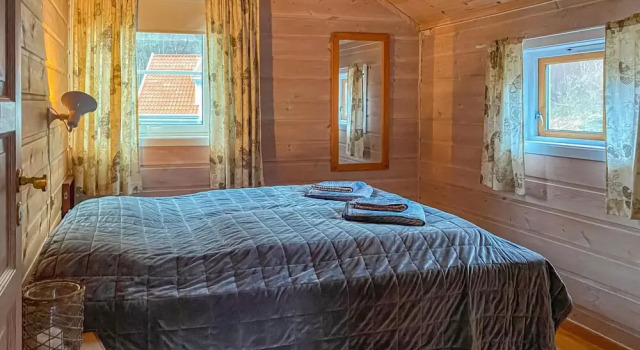 Beautiful Home in Lyngdal With 2 Bedrooms and Wifi, Rezervovat Hotel Hotely v Southern Norway s parkováním, Parkování