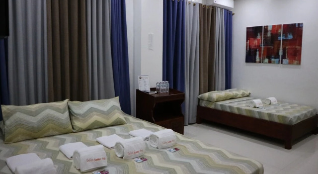 Endless Summer Hotel