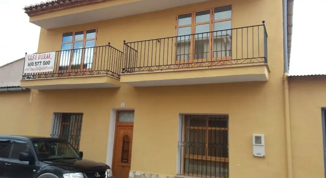 Casa Cubel, Prenota Hotel Aras de los Olmos Spagna
