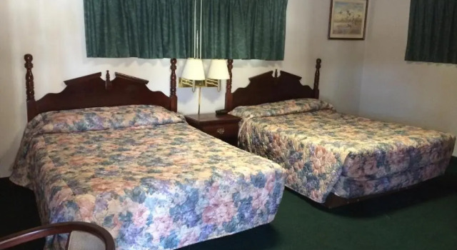 Standard- firedobbelt værelse Rapids Inn and Suites