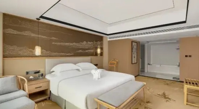 Люкс Executive Eden Resort Hotel Yibin
