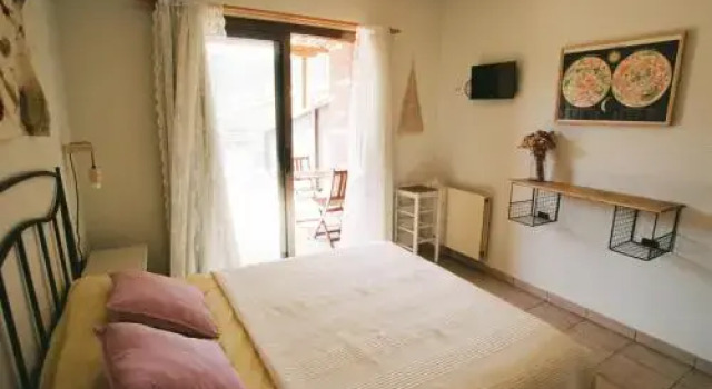 Hostal de lAigua, Prenota Hotel Sant Llorenc de la Muga Pirenei Catalani