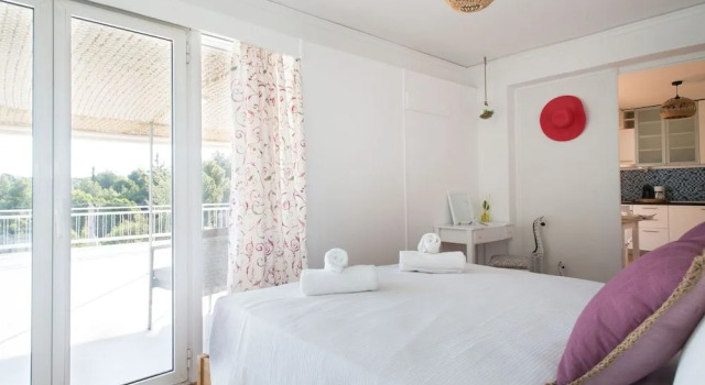 360 Relax by BluPine, Забронировать Отель Отели Афины с парковкой, рядом с Пляж Астир, Парковка
