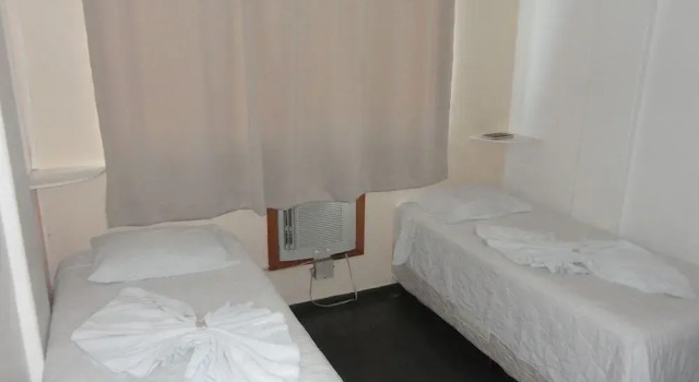 Hotel Hádria, Забронировать Отель Нова Венеция Эспириту-Санту