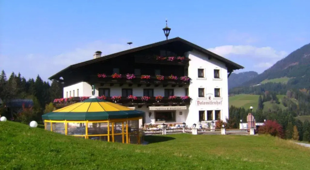 Salzburger Dolomitenhof, Book Hotel Hotels in Upper Austria with a Pool, Swimming Pool