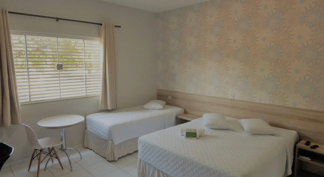 Hotel Mandino, Забронировать Отель Лукас-ду-Риу-Верди Мату Гросу