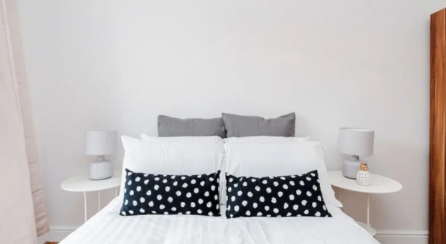 Апартаменты Classic WelcomeStay Clapham Junction 2 bedroom Apartment