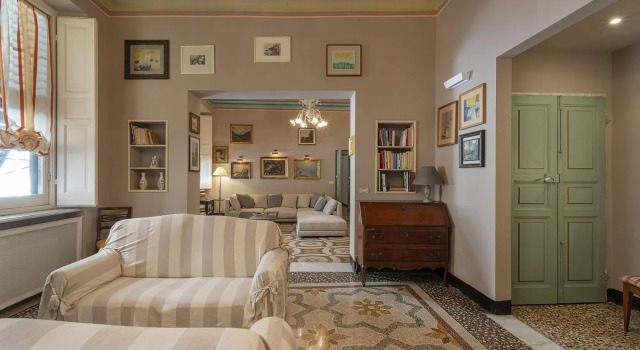 Fancy Apartment in Palazzo Grimaldi by Wonderful Italy