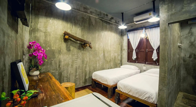 YOLO Chic House, Забронировать Отель Отели Чиангмай 3 звезды, рядом с TCDC Chiang Mai, 3*