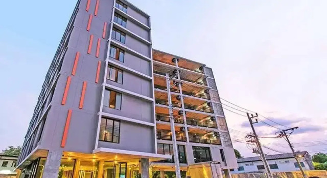 B2 Phuket Boutique & Budget Hotel