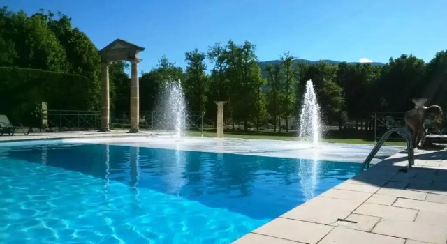 Appartement 4 pers. parc arboré de 4 ha 69018, Забронировать Апартаменты/квартира Монбрен-ле-Бен Drôme Provençale