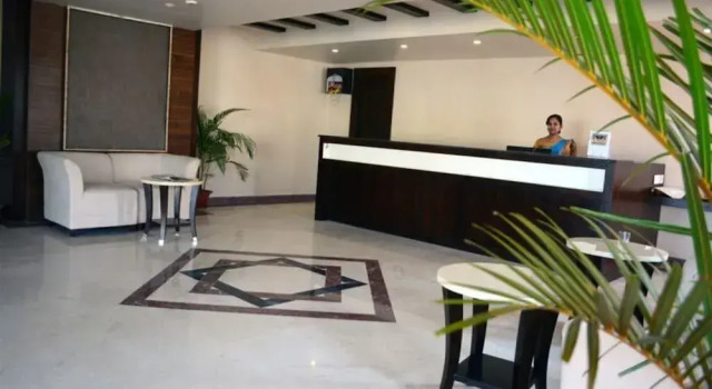 Hotel East West, Book Hotel Hotels in Puri with Parking, Parking