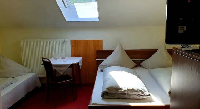 Трёхместный номер Classic Pension Inntalhof