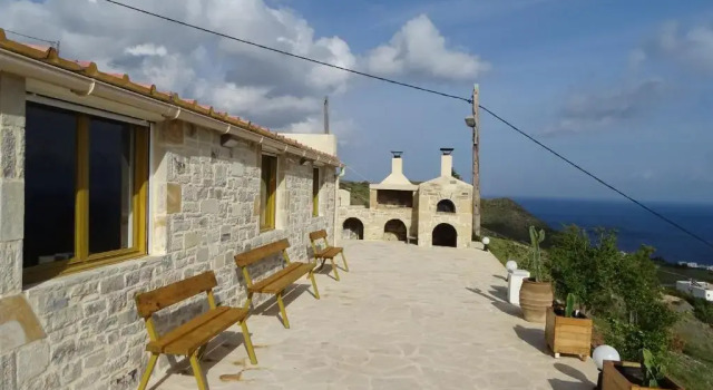 Апартаменты с 2 комнатами Gaitani Village