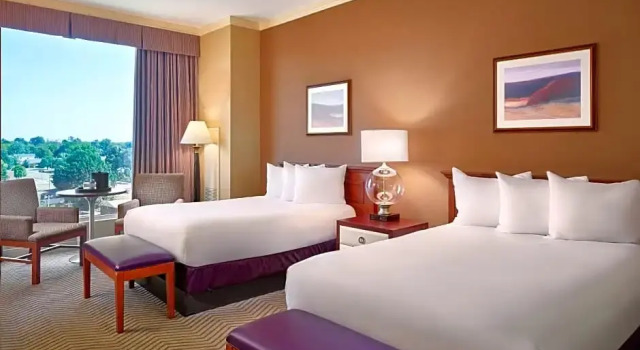 Номер Deluxe Harrahs Metropolis Hotel & Casino - A Caesars Rewards Destination