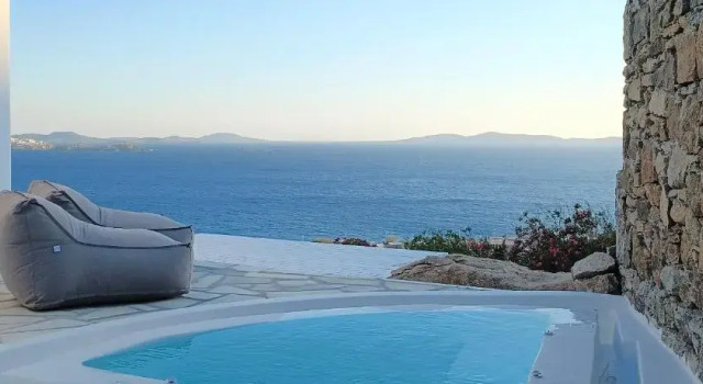 Студия Adikri Villas & Suites