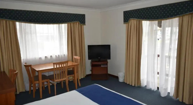 Трёхместный номер Standard Admiral Motel Bunbury