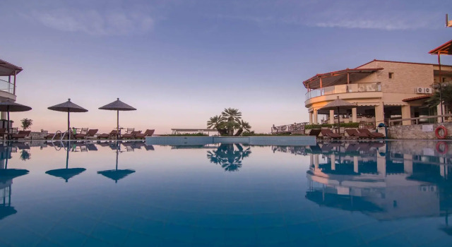 Полулюкс Blue Bay Halkidiki