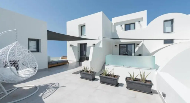 Люкс Superior с 2 комнатами Karat Suites