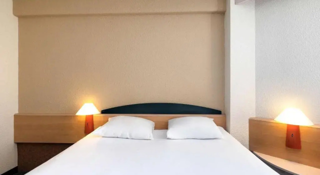 Hotel ibis Autun, Book Hotel Hoteller i Autun med pool, Swimmingpool