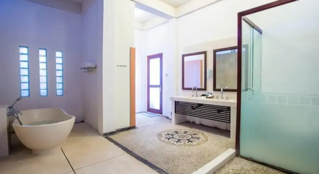 Soleya Suites & Villas, Забронировать Отель Отели провинции Бали с завтраком, Завтраки