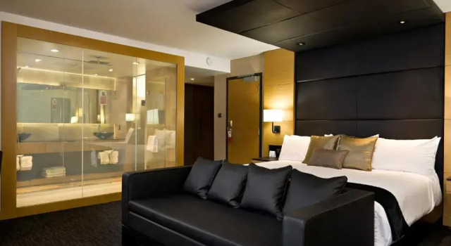 Двухместный люкс Executive Ramada Plaza by Wyndham Prince George