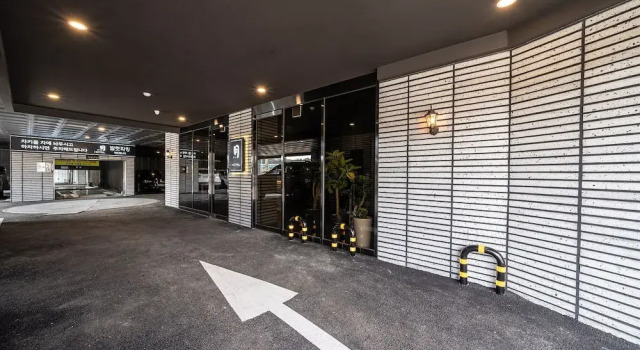 Stay Month Hotel