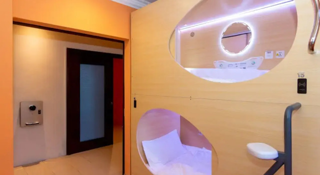 Номер Standard Momostay Capsule Hotel