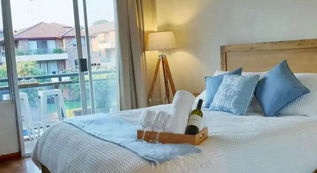 Studio Ocean Views 1 Block To Beach, Buchen Sie Hotel Sydney Region Sydney