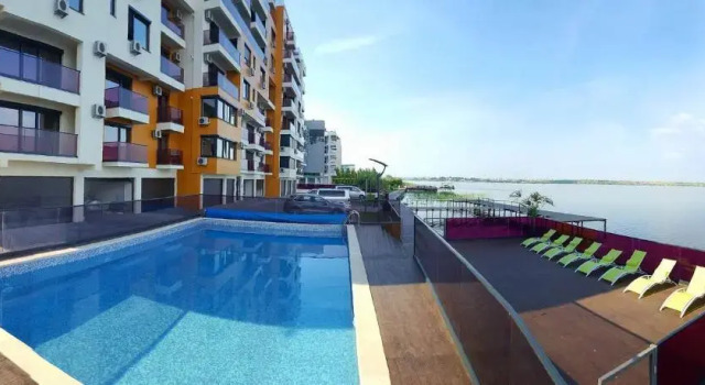 Sophia 2&3 Apartments Mamaia, Prenota Appartamento Hotel a Mamaia-Sat con piscina, Piscina