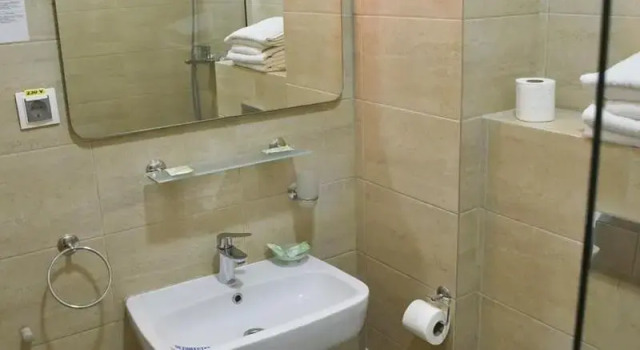 Habitación doble Estándar con balcón Q Hotel