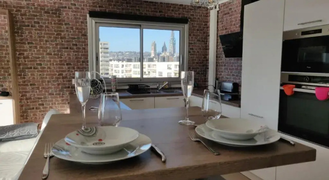 Апартаменты с 2 комнатами Appart'HomeCity - Rouen Vue Cathédrale