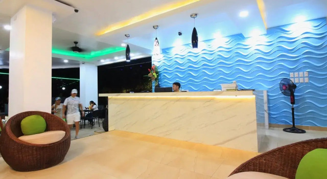 Manarra Seaview Resort