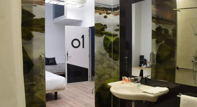 Четырёхместный номер Standard Zerupe Hotel