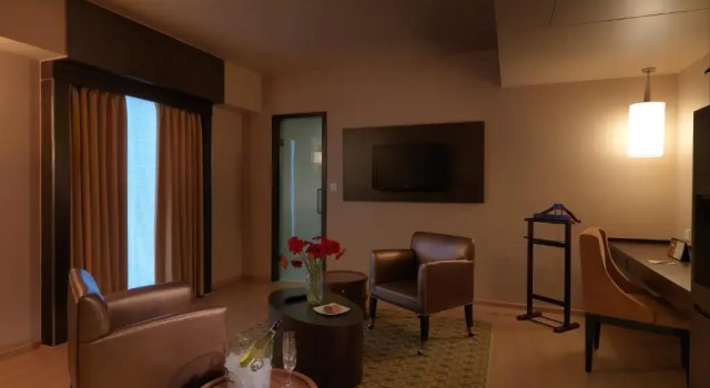 Номер Luxury The Quorum