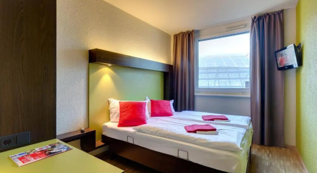 Двухместный номер Standard MEININGER Hotel Berlin Hauptbahnhof