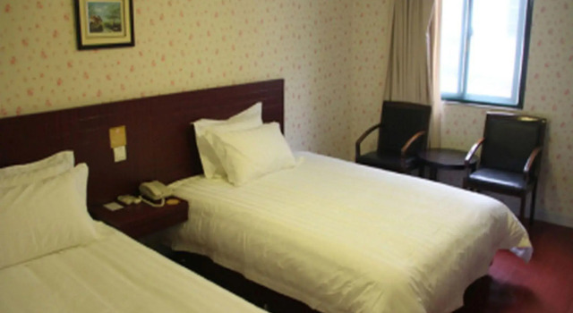 Jinjiang Inn Shanghai Jiaotong University Xuhui Campus, Varaa Hotelli Xuhui 