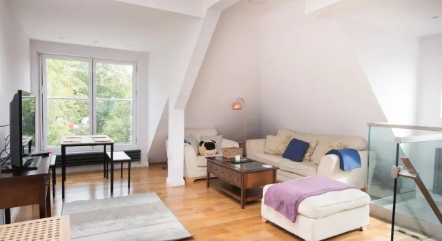 Bright 1 Bedroom Apartment in Kilburn, Varaa Huoneisto Asunnot kohteessa Merseyside, Huoneisto