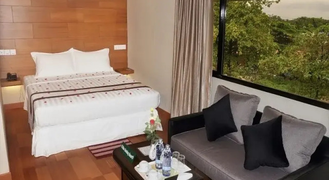 Hotel My Way, Book Hotel North Dagon Township 