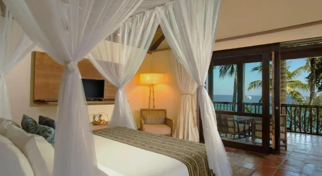 Sviitti rannan tuntumassa Jeeva Klui Resort