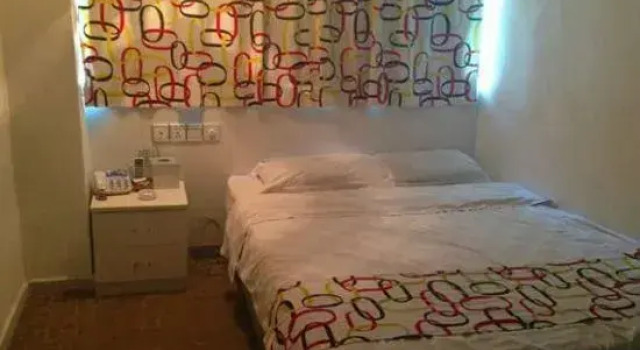 Baisheng Hotel, Boek Hotel Hotels in Guangdong met parkeren, Parkeren
