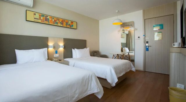 Hanting Hotel Qinhuangdao Nandaihe Tourism Center, Book Hotel Qinhuangdao Hebei
