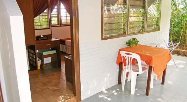 Бунгало Superior Phuket Golden Sand Inn - SHA Extra Plus