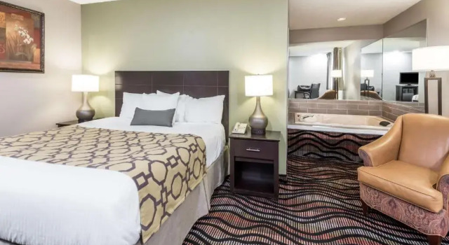 Двухместный люкс Deluxe Baymont by Wyndham Cambridge