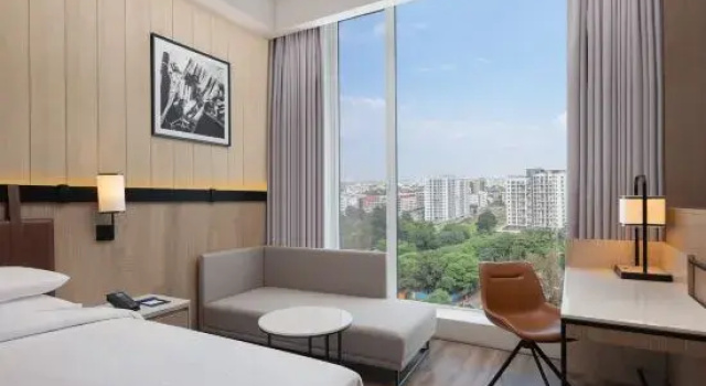 Двухместный номер Superior с видом на город Four Points by Sheraton Nashik