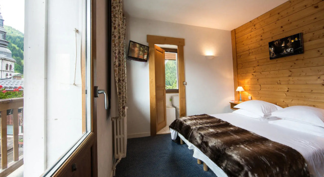 Hotel Christiania, Забронировать Отель Ла-Клюза Лыжный курорт на озере Анси