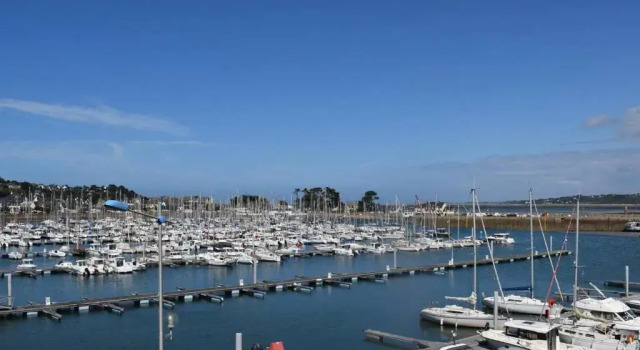 Appartement Perros-Guirec, 4 pièces, 6 personnes - FR-1-368-326, Rezerwuj Apartament Perros-Guirec 