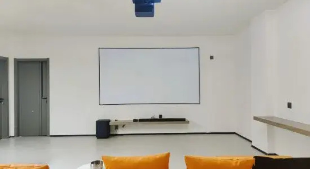 Yuan Chuang Yi Su, Rezervasyon Otel Weishan Yunnan