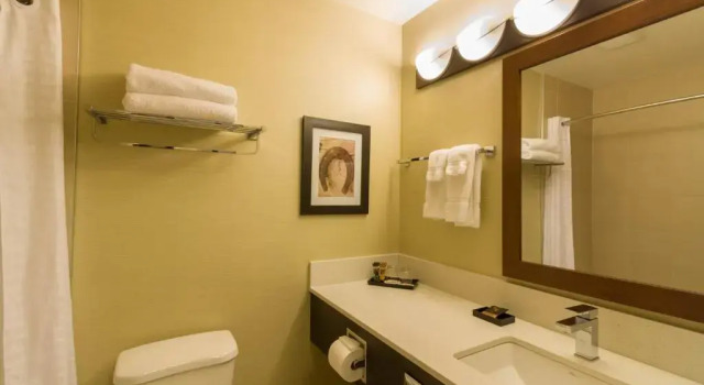Номер Standard The Kanata Inns Invermere