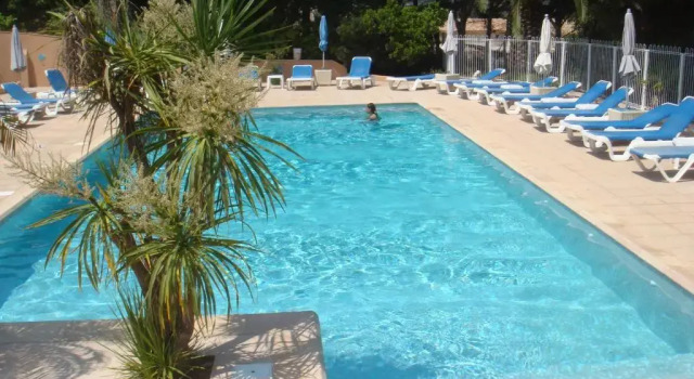Calvi Residence, Varaa Hotelli Calvi 